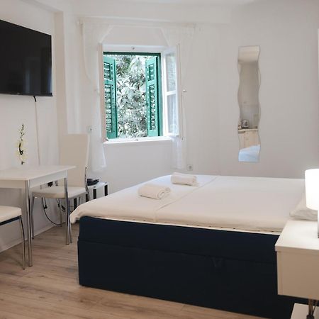 Apartment Marinis Split Eksteriør billede